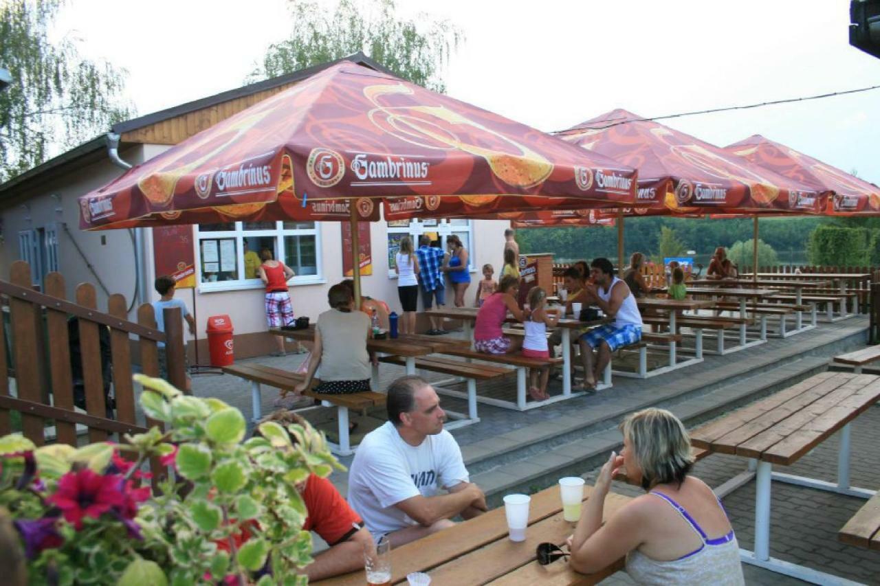 Mobilheimy Camp Vyrovice Hotel Exterior photo